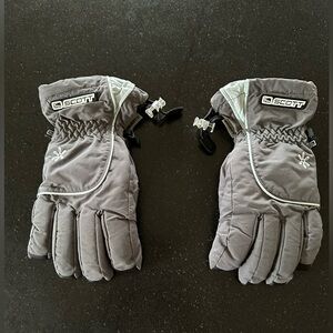 Scott insulated and fleeece-lined W’s gloves, size M